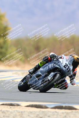 media/May-15-2022-SoCal Trackdays (Sun) [[33a09aef31]]/Turn 7 (1145am)/